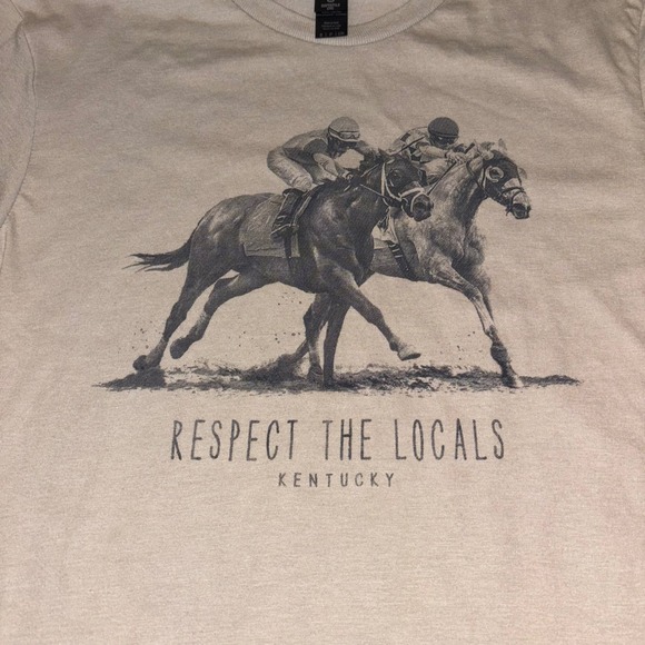 Kentucky Derby Horse Racing | Graphic T Shirt | Size Small | Gildan | Crewneck - Picture 3 of 10